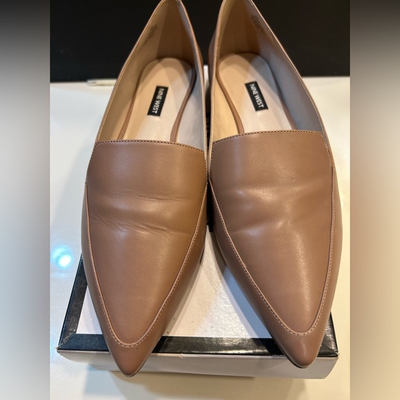 Nine West Abay Natural Tan Women's Flats - Picture 1 of 8